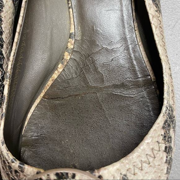 Tory Burch Flats Ballet Shoe Round Toe Logo Python Snakeskin Print Size 7.5 - Picture 4 of 6